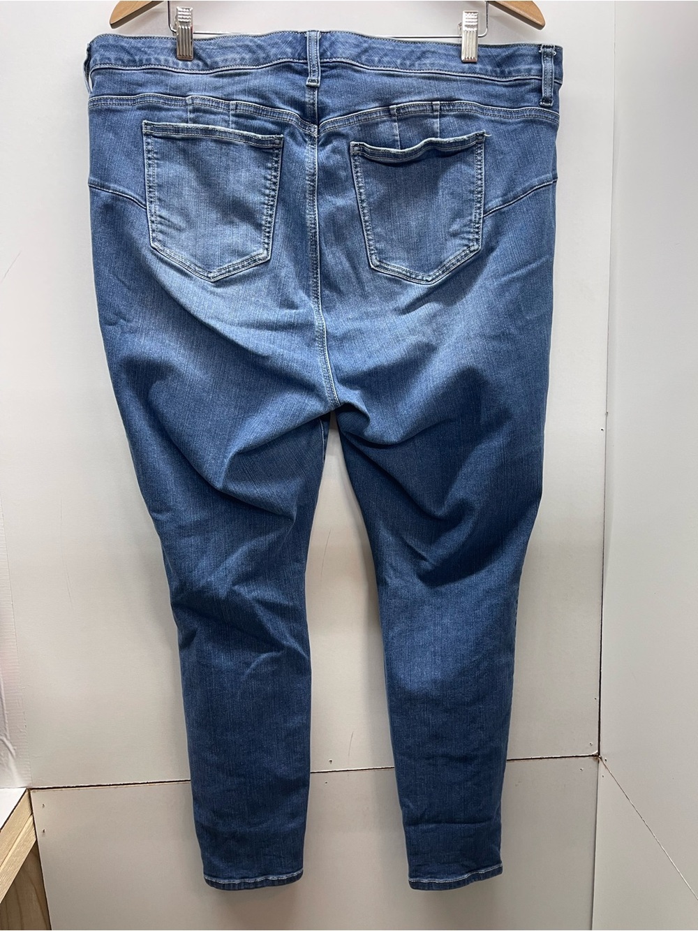 torrid Bombshell Mid Blue Button-Fly Distressed Jeggings - Picture 2 of 4
